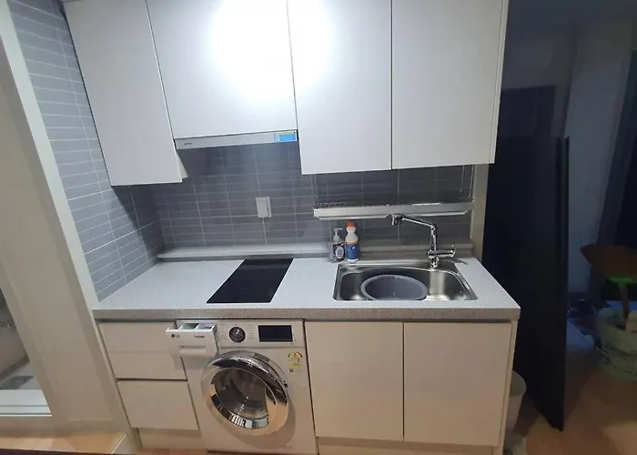 Hyuns 101 - Station 5 Min By Walk Appartamento Seul